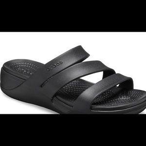 Crocs Women’s Monterey Strappy Wedge Sandal